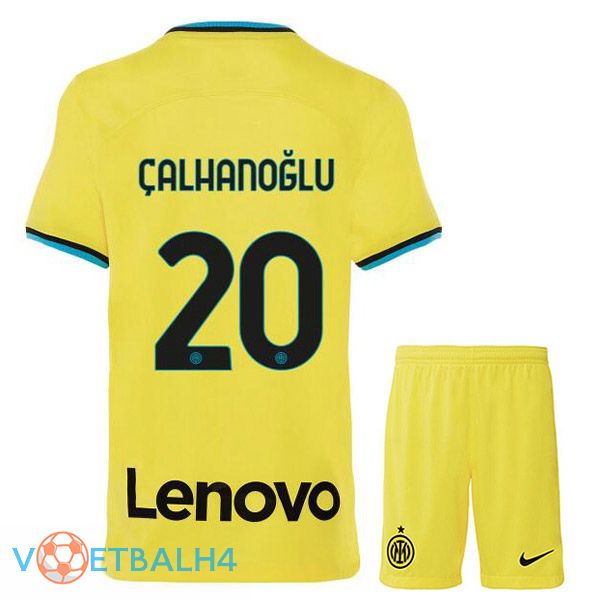 Inter Milan (ÇALHANOĞLU 20) kinderen voetbal jersey derde geel 2022/2023